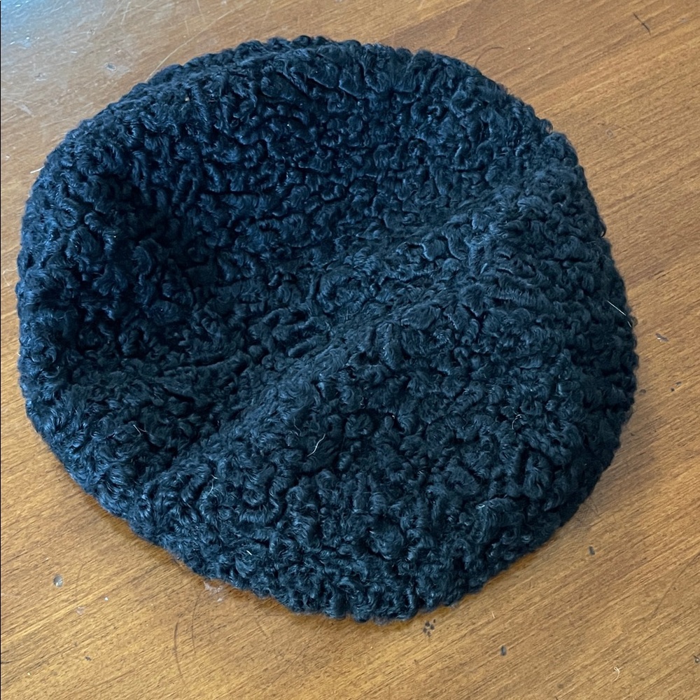 I.MAGNIN Black Beret - Going to Paris?